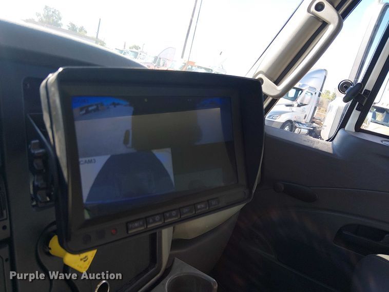 image for item EE5041 2018 International 4400 refrigerated truck