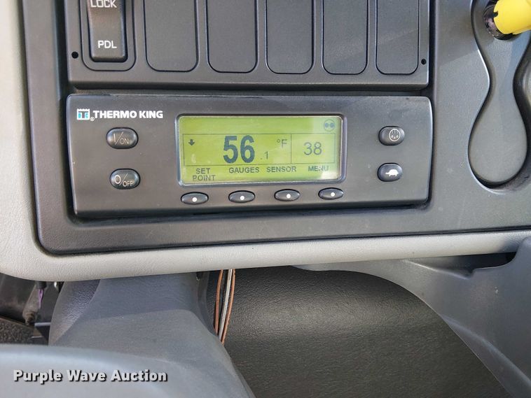 image for item EE5041 2018 International 4400 refrigerated truck