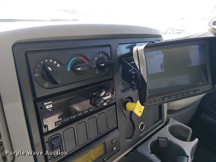 image for item EE5041 2018 International 4400 refrigerated truck