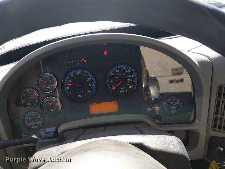 image for item EE5041 2018 International 4400 refrigerated truck