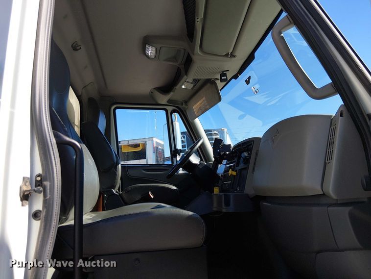 image for item EE5041 2018 International 4400 refrigerated truck