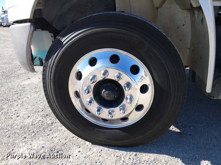 image for item EE5041 2018 International 4400 refrigerated truck