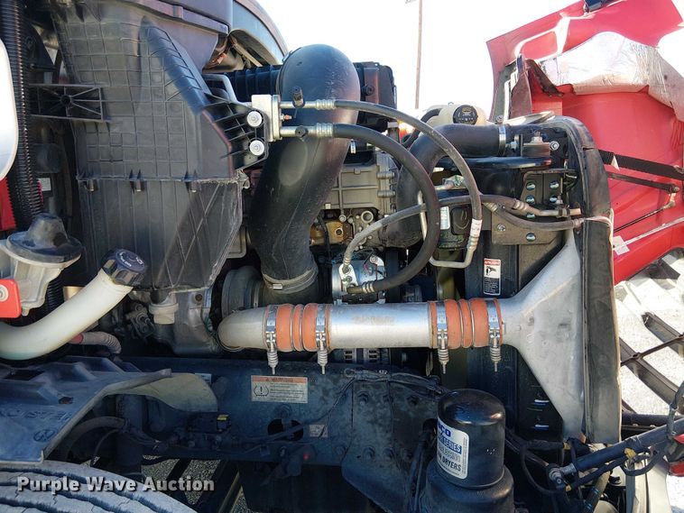 image for item EE5042 2020 Freightliner Cascadia semi truck