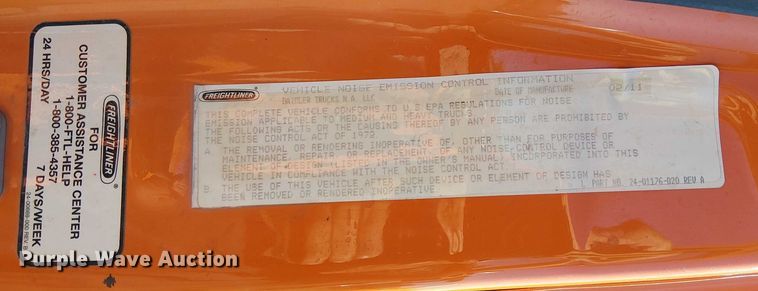 image for item EE5045 2012 Freightliner Cascadia semi truck