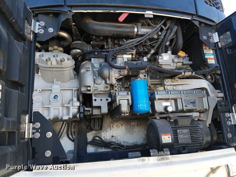 image for item EE5050 2010 Utility VS2RA refrigerated van trailer