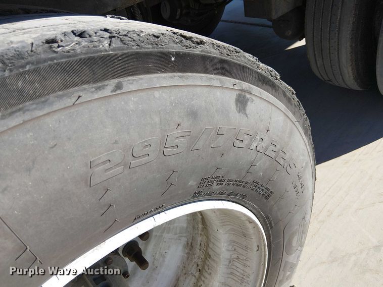 image for item EE5050 2010 Utility VS2RA refrigerated van trailer