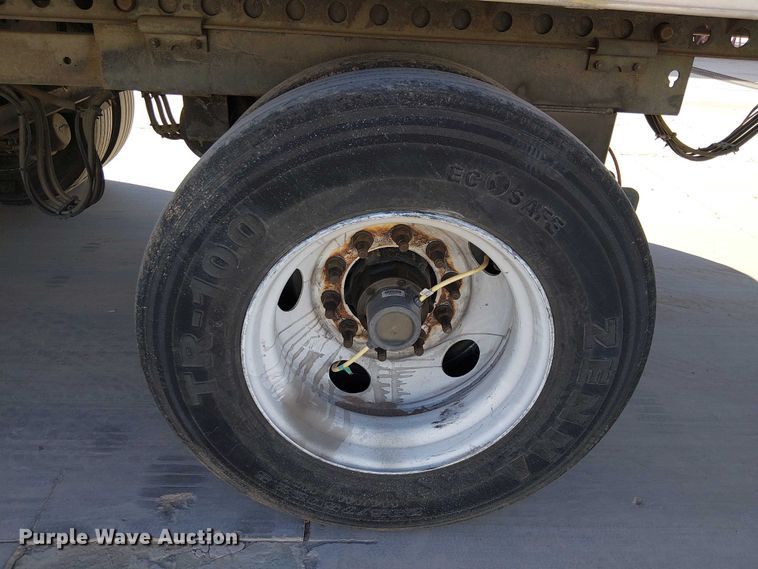 image for item EE5050 2010 Utility VS2RA refrigerated van trailer