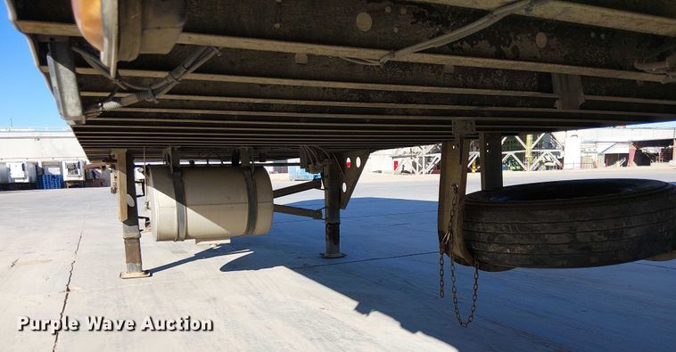 image for item EE5051 2010 Utility VS2RA refrigerated van trailer