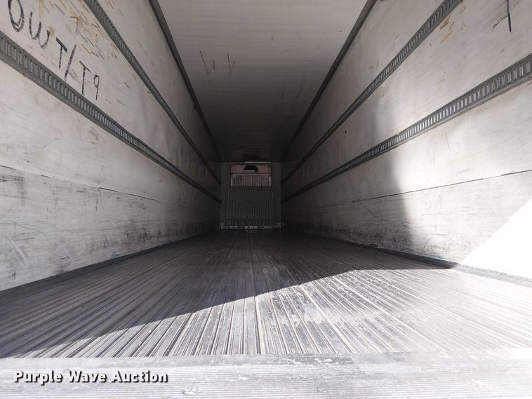 image for item EE5051 2010 Utility VS2RA refrigerated van trailer