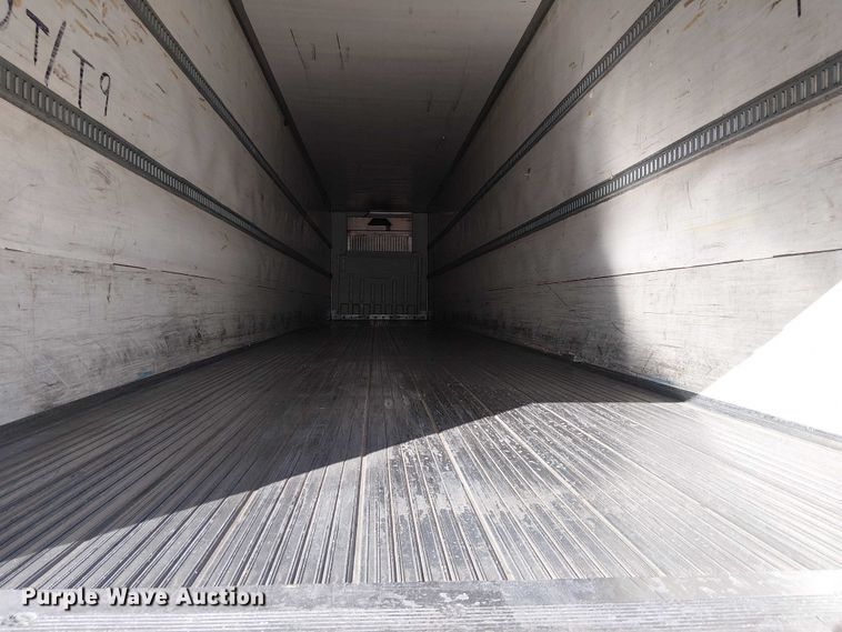 image for item EE5051 2010 Utility VS2RA refrigerated van trailer