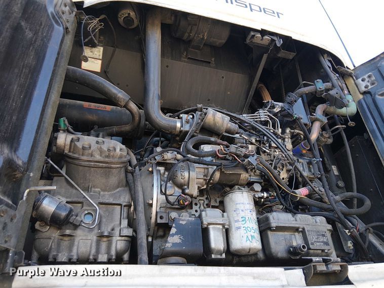 image for item EE5052 2010 Utility VS2RA refrigerated van trailer