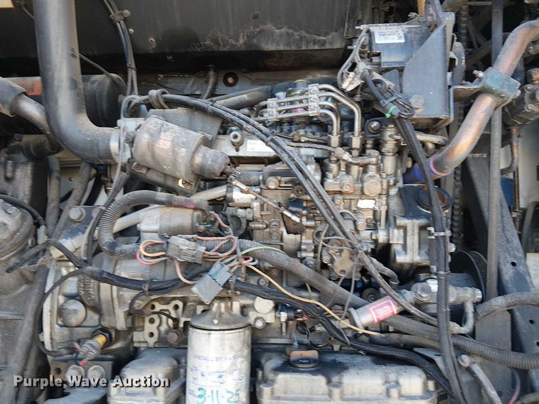 image for item EE5052 2010 Utility VS2RA refrigerated van trailer