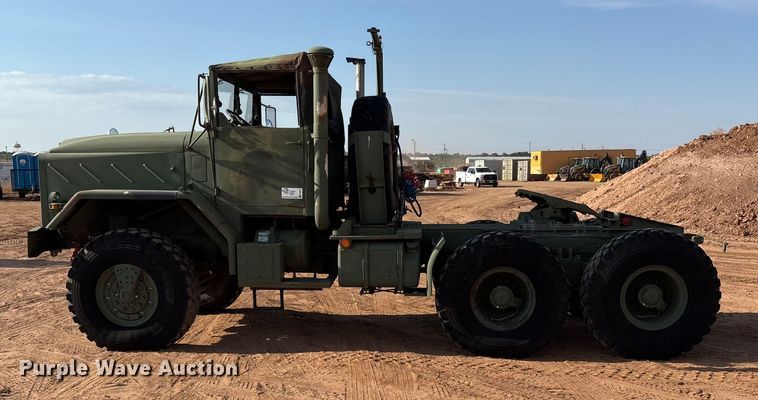 image for item EF6077 1992 BMY M931A2 semi truck