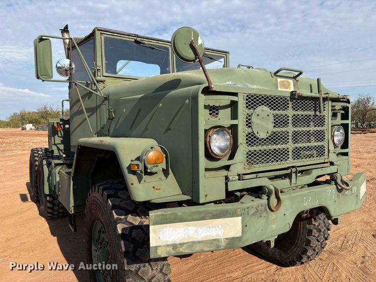 image for item EF6077 1992 BMY M931A2 semi truck
