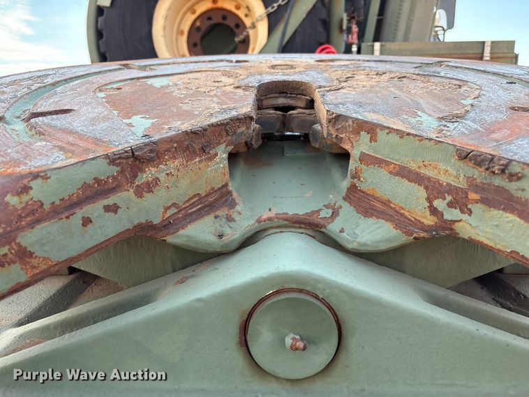 image for item EF6077 1992 BMY M931A2 semi truck