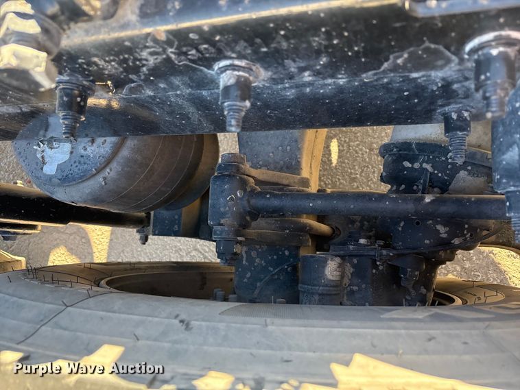 image for item EF6160 2018 Peterbilt 579 semi truck