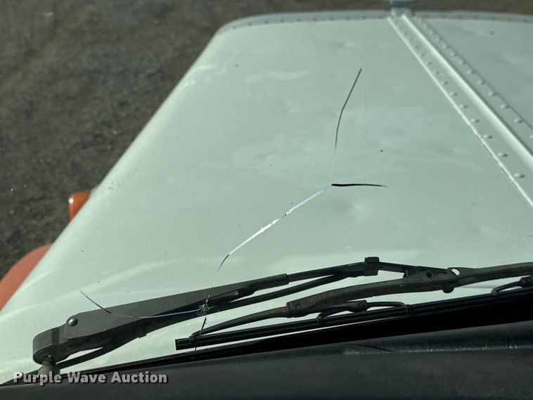 image for item EG1762 2005 Peterbilt 379 semi truck