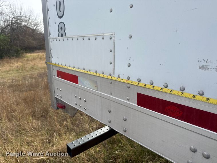 image for item EG1768 2015 Utility Trailer VS2DX dry van trailer