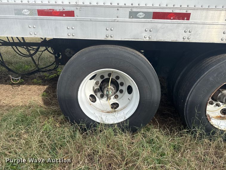 image for item EG1768 2015 Utility Trailer VS2DX dry van trailer