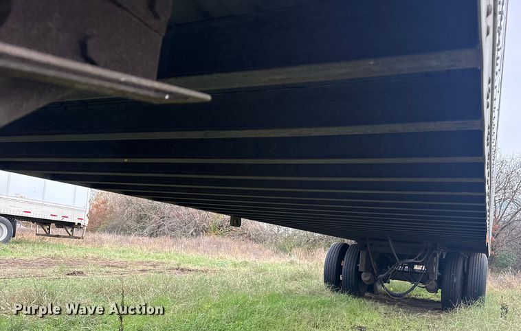 image for item EG1769 2013 Wabash dry van trailer