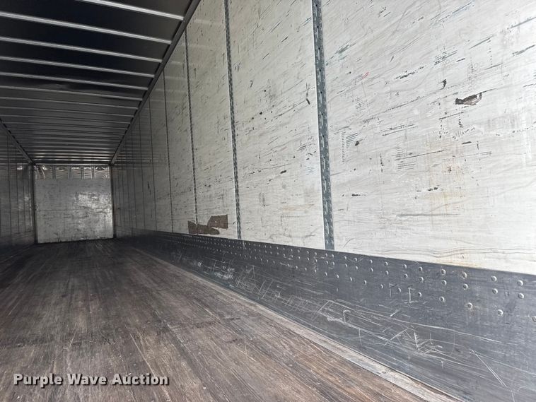 image for item EG1770 2010 Wabash dry van trailer