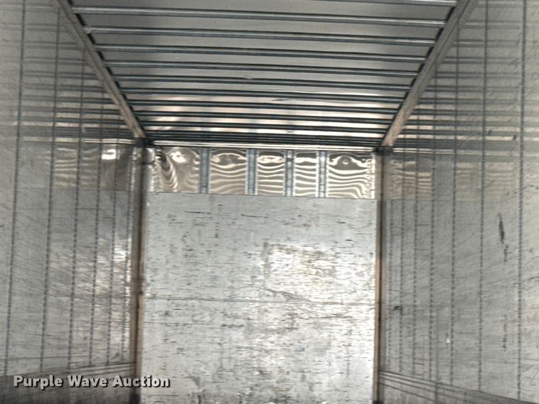 image for item EG1770 2010 Wabash dry van trailer