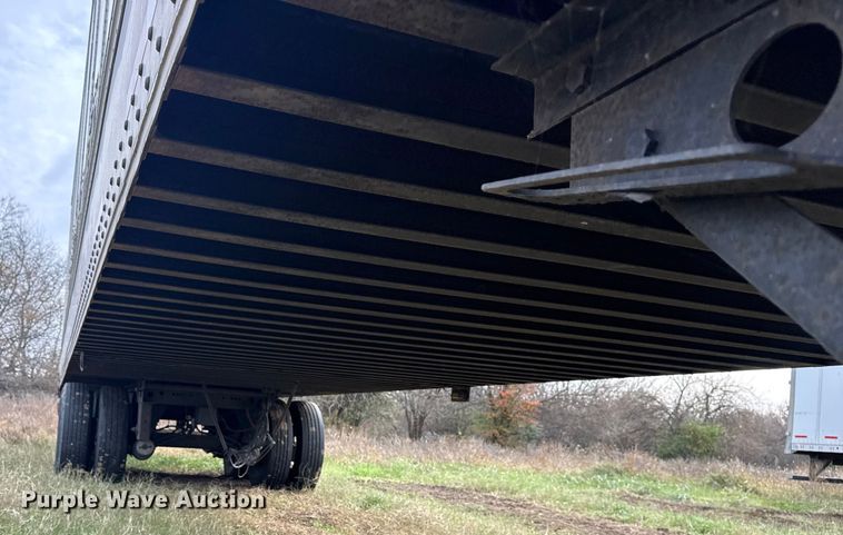 image for item EG1770 2010 Wabash dry van trailer