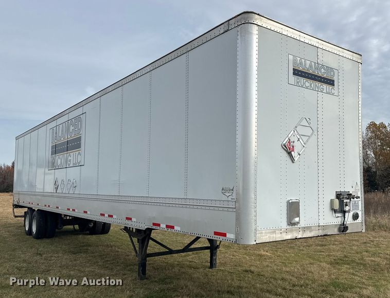 image for item EG1771 2011 Wabash dry van trailer