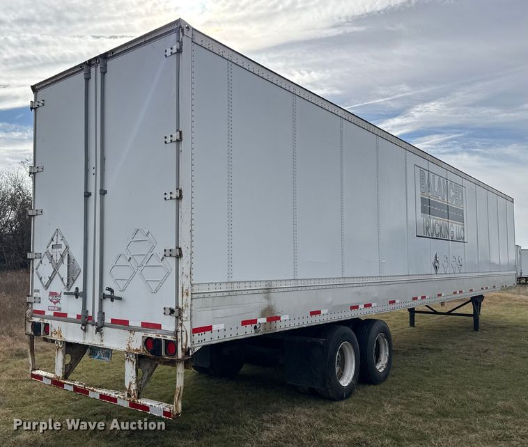 image for item EG1771 2011 Wabash dry van trailer