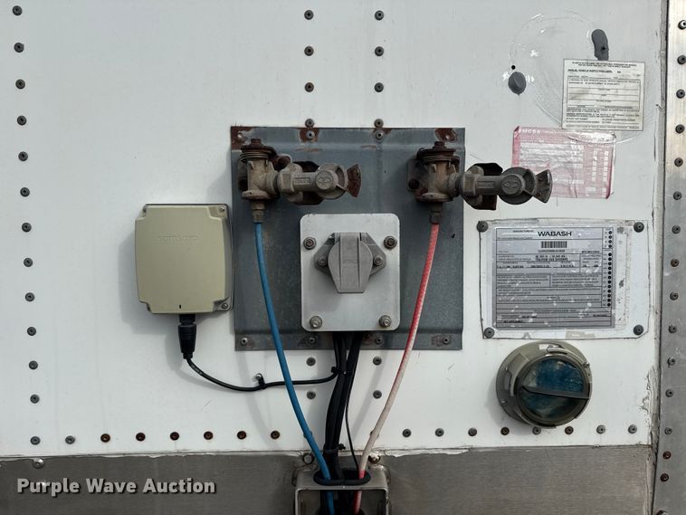 image for item EG1771 2011 Wabash dry van trailer