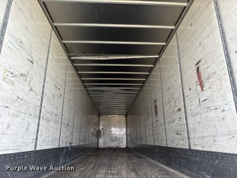 image for item EG1771 2011 Wabash dry van trailer