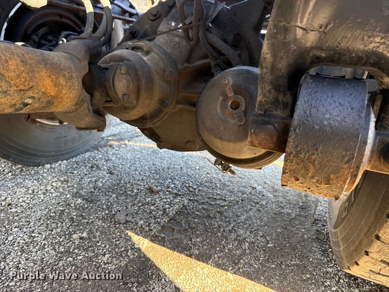 image for item EG1797 2002 Freightliner Century Class semi truck