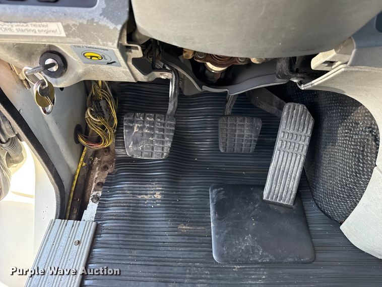 image for item EG1797 2002 Freightliner Century Class semi truck