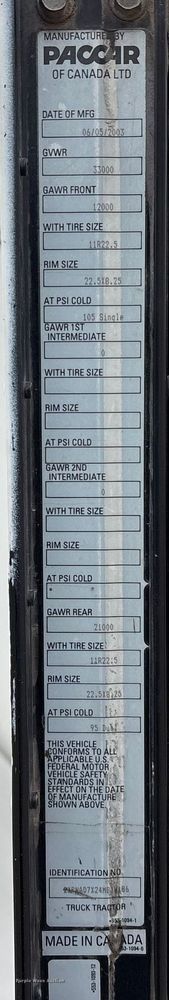 image for item EG8309 2004 Peterbilt 330 truck cab and chassis