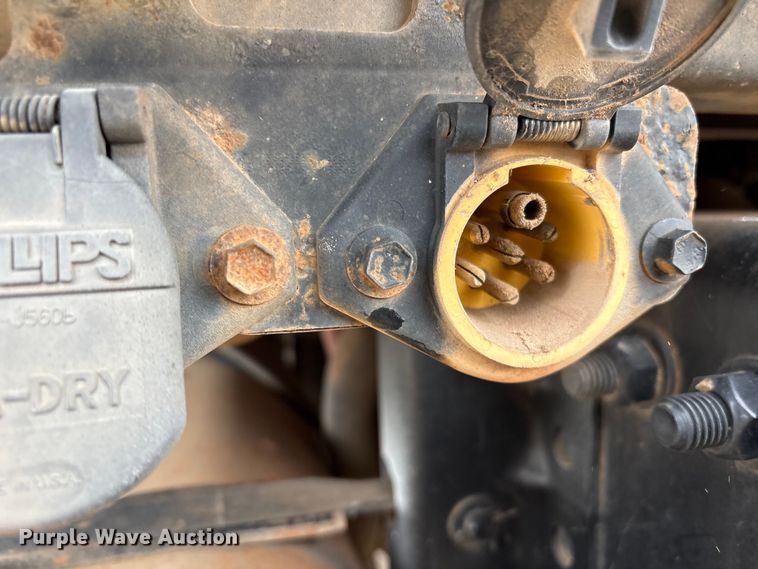 image for item EG8310 2009 Sterling Acterra truck cab and chassis