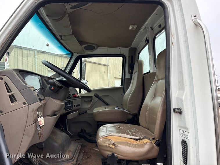 image for item EG8310 2009 Sterling Acterra truck cab and chassis