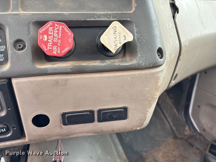 image for item EG8310 2009 Sterling Acterra truck cab and chassis