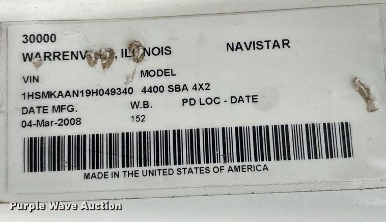 image for item EG8311 2009 International 4400 truck cab and chassis