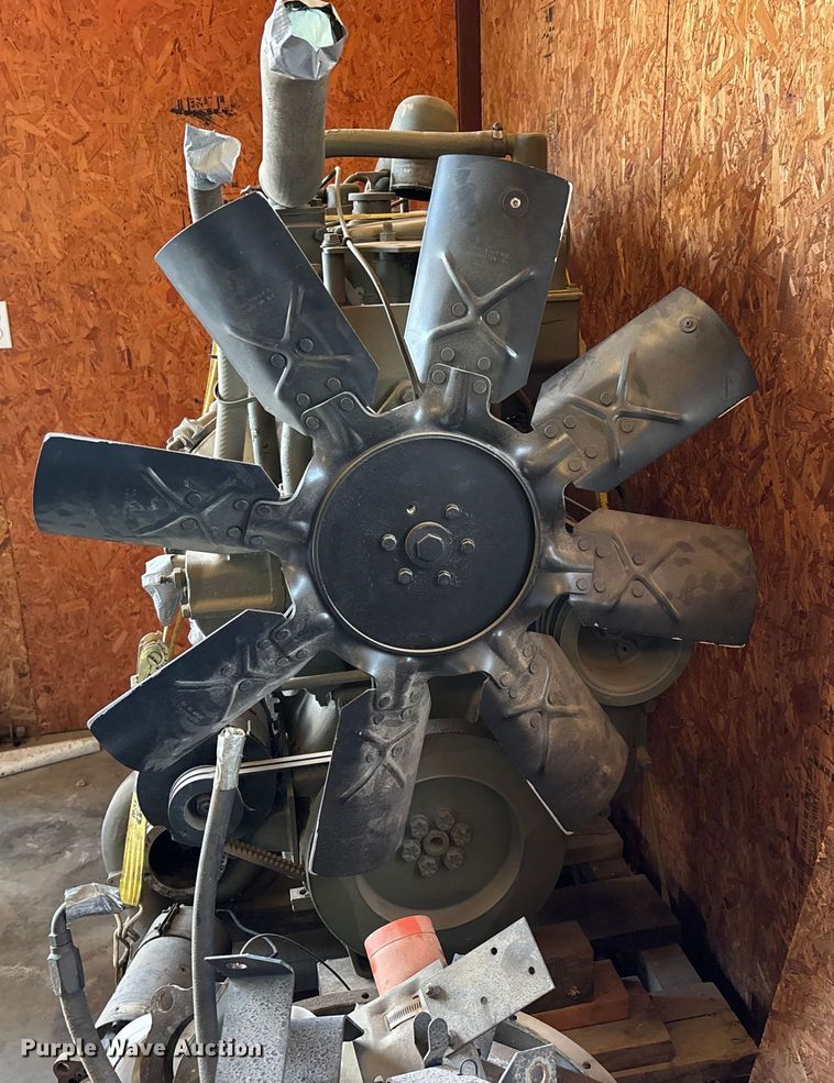 image for item EJ7768 1980 Cummins engine