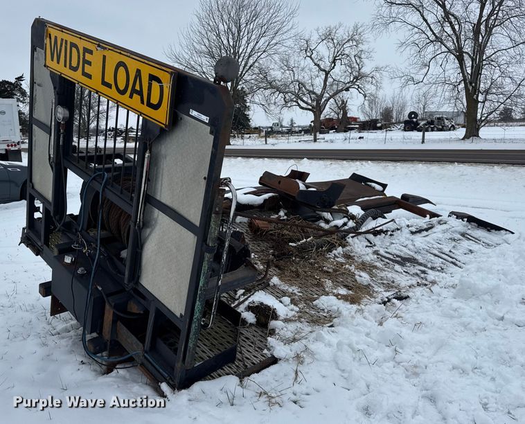 image for item EN0751 Winch bed