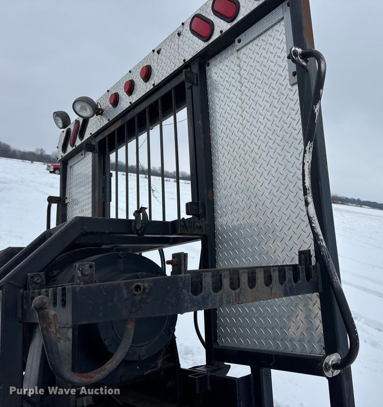 image for item EN0751 Winch bed