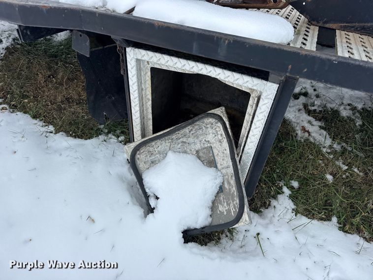 image for item EN0751 Winch bed