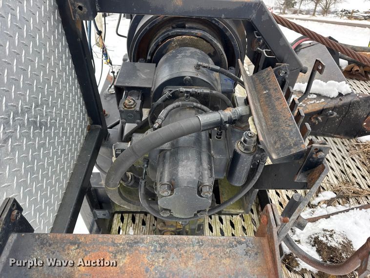 image for item EN0751 Winch bed