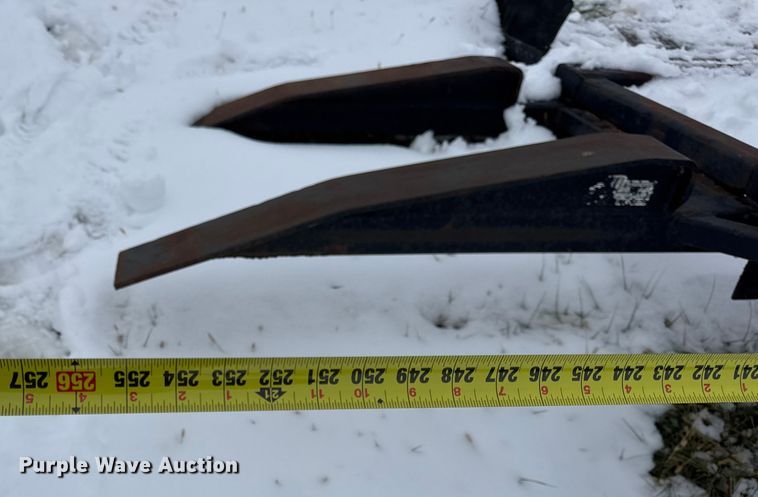 image for item EN0751 Winch bed