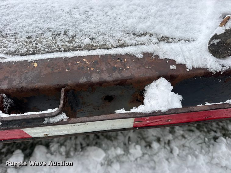 image for item EN0769 2006 Transcraft drop deck equipment trailer