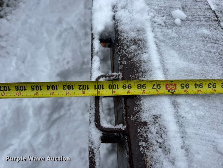 image for item EN0769 2006 Transcraft drop deck equipment trailer