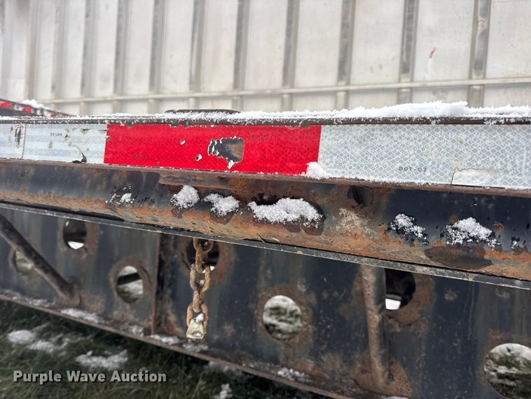 image for item EN0769 2006 Transcraft drop deck equipment trailer