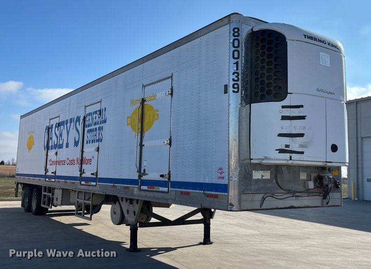 image for item EN5902 2007 Utility VS2RA refrigerated van trailer