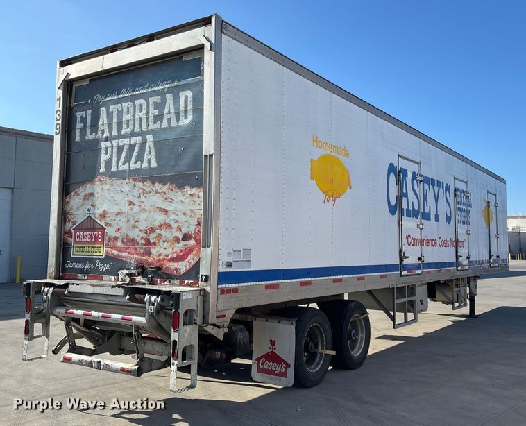 image for item EN5902 2007 Utility VS2RA refrigerated van trailer