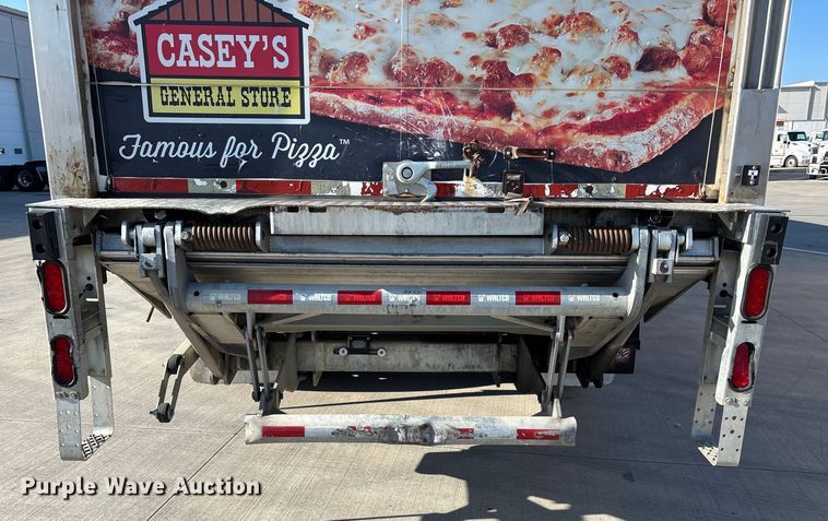 image for item EN5902 2007 Utility VS2RA refrigerated van trailer